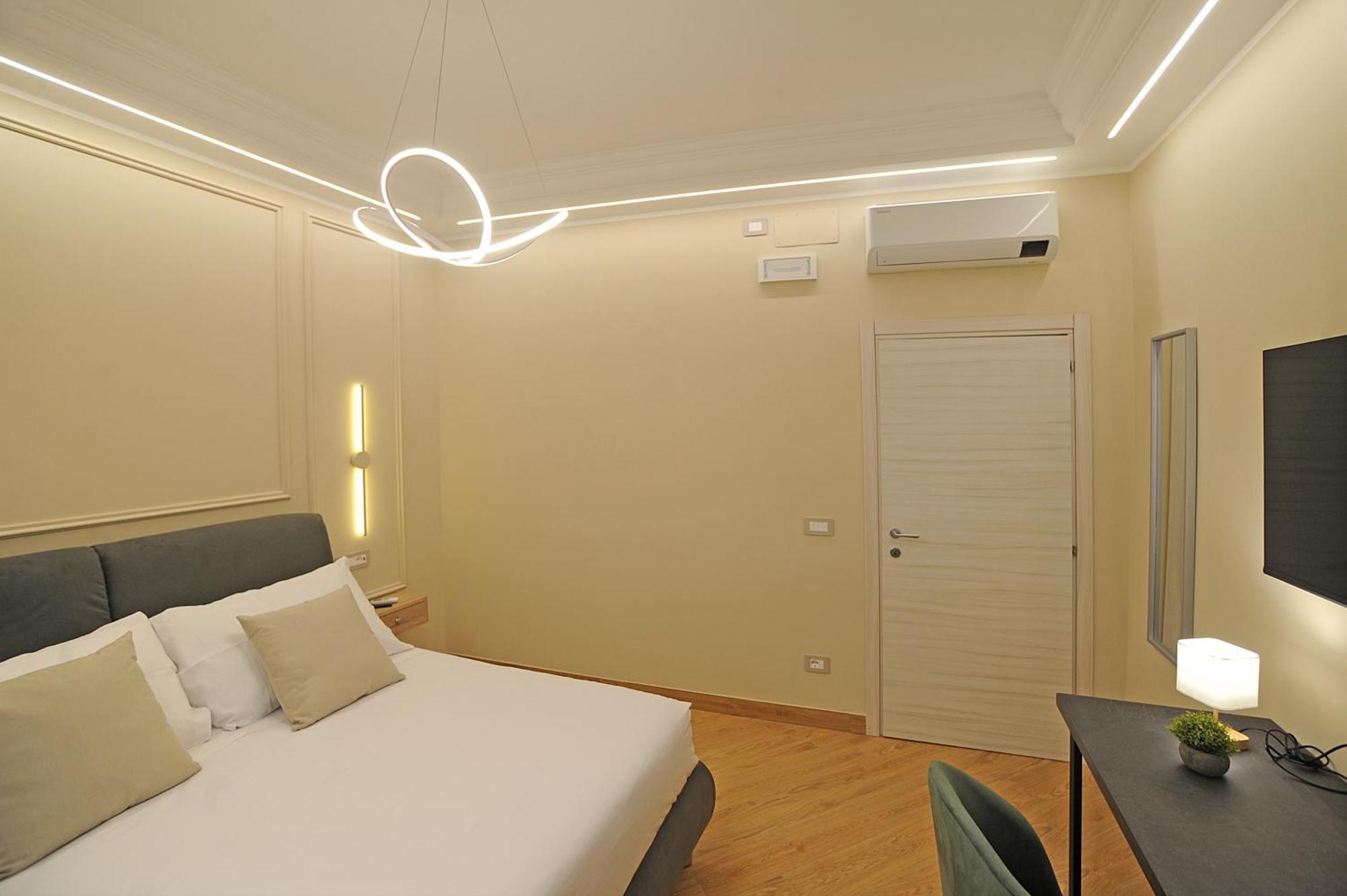 Mom Apartment Rooms&Suites Tivoli Exterior foto