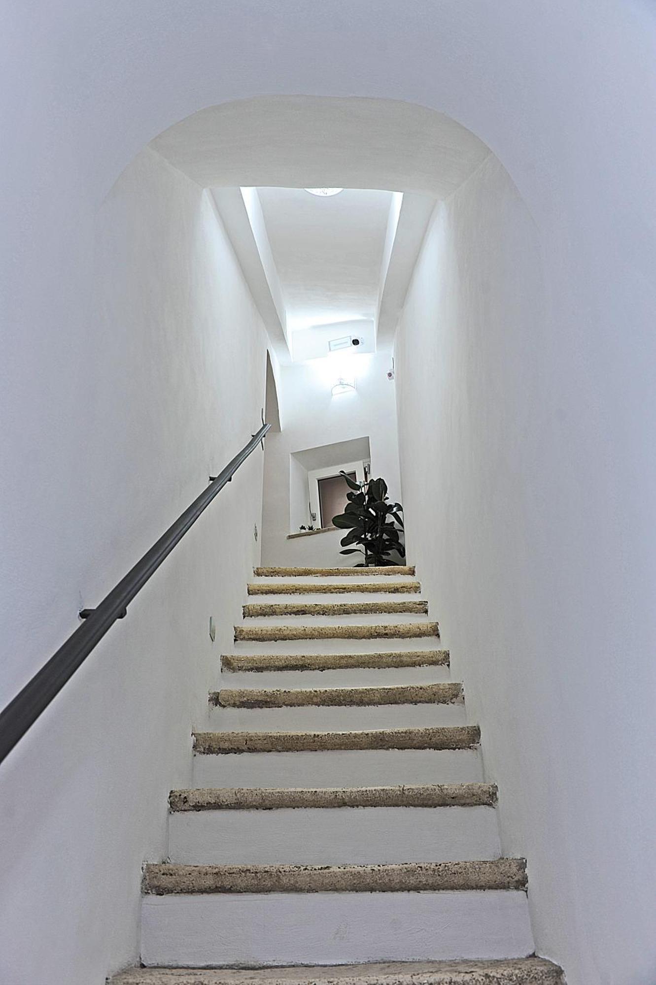 Mom Apartment Rooms&Suites Tivoli Exterior foto
